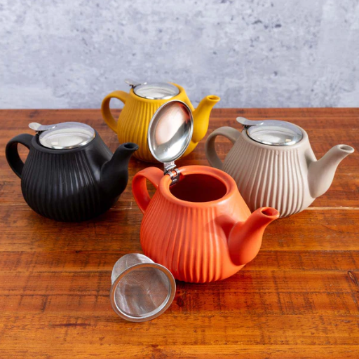 Choosing the Right Teapot for Loose Leaf Tea