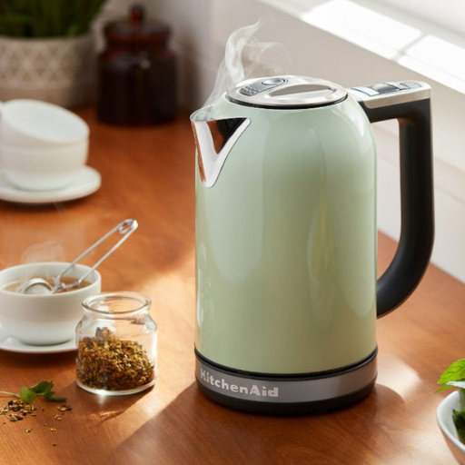 How to Choose the Right Tea Kettle for Your Needs?